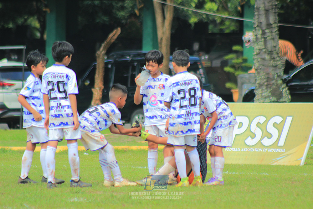 ijl big16 u10 021125 endang witarsa fc vs pelita jaya soccer school