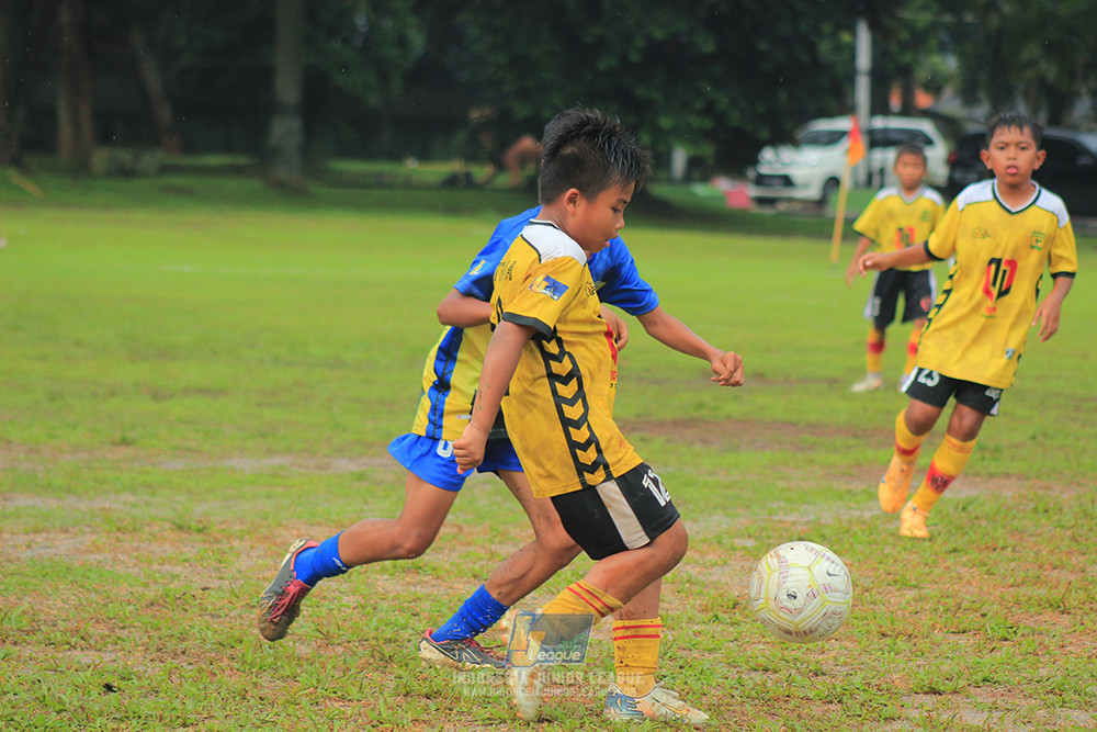 ijl big16 u10 021125 khenzi united vs dream soccer skill