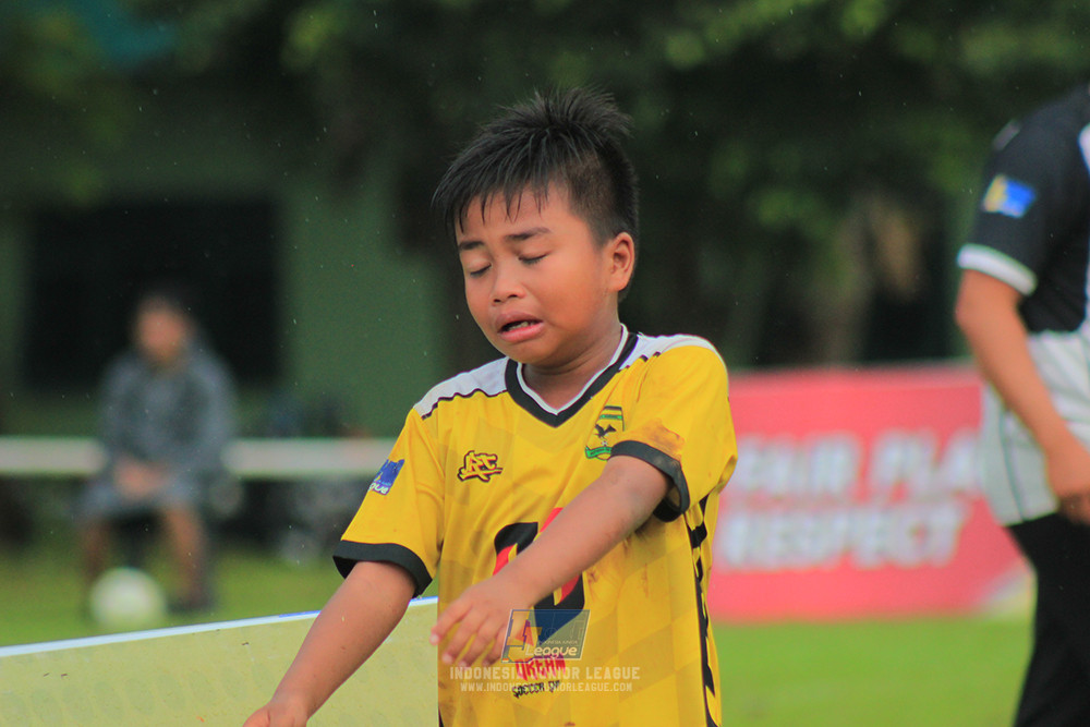 ijl big16 u10 021125 khenzi united vs dream soccer skill