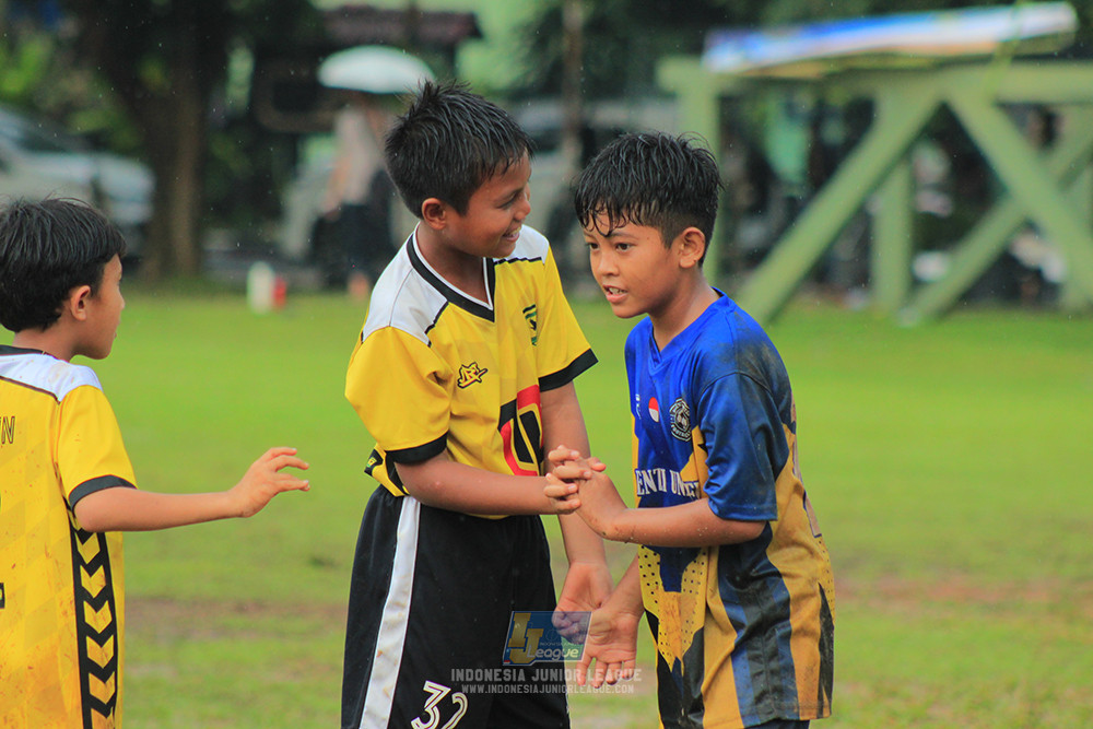 ijl big16 u10 021125 khenzi united vs dream soccer skill