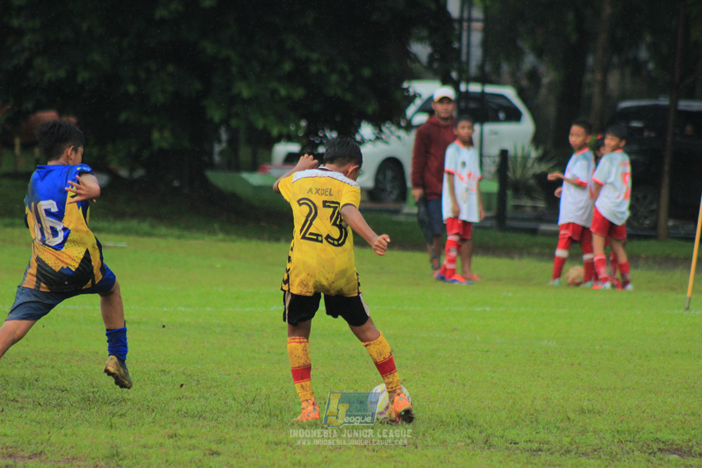 ijl big16 u10 021125 khenzi united vs dream soccer skill