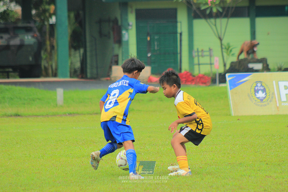 ijl big16 u10 021125 khenzi united vs dream soccer skill