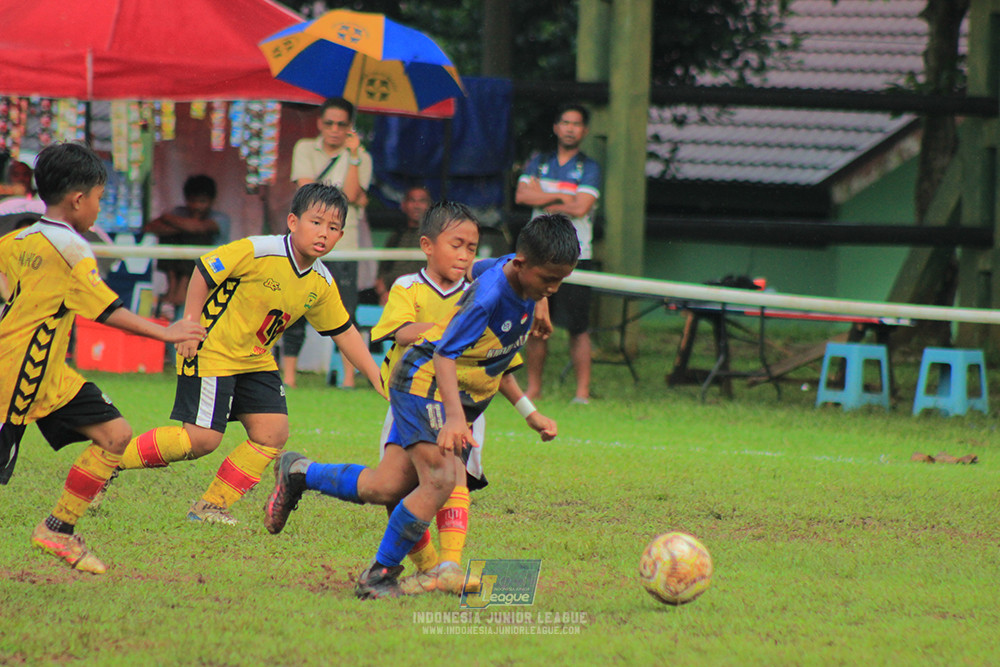 ijl big16 u10 021125 khenzi united vs dream soccer skill