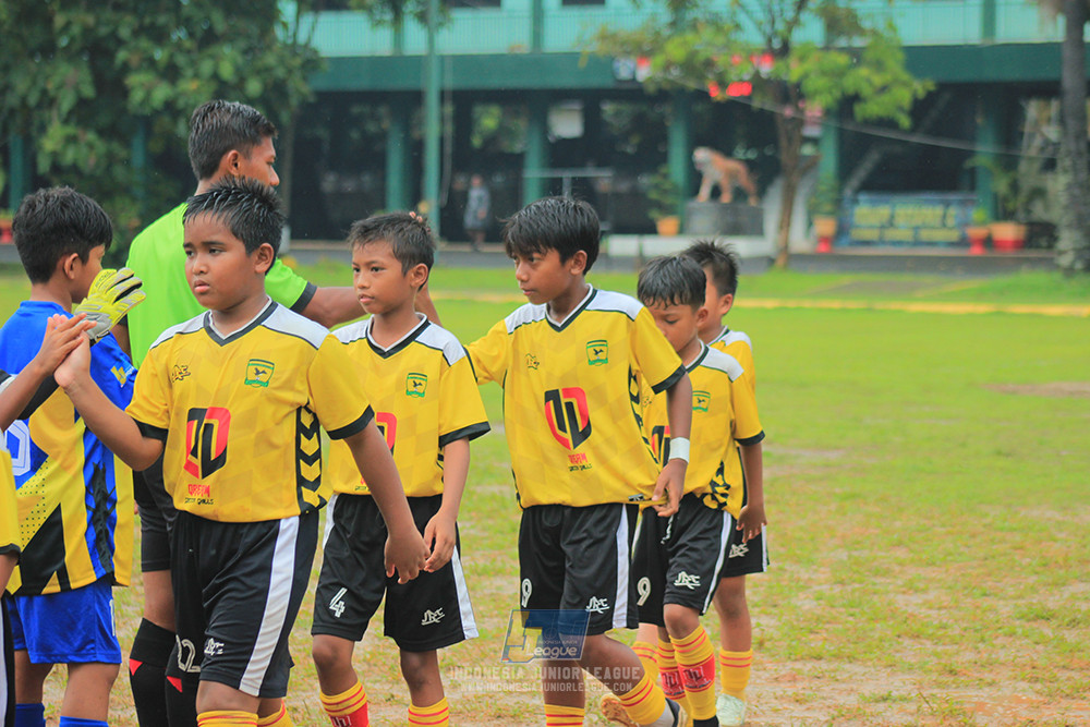ijl big16 u10 021125 khenzi united vs dream soccer skill