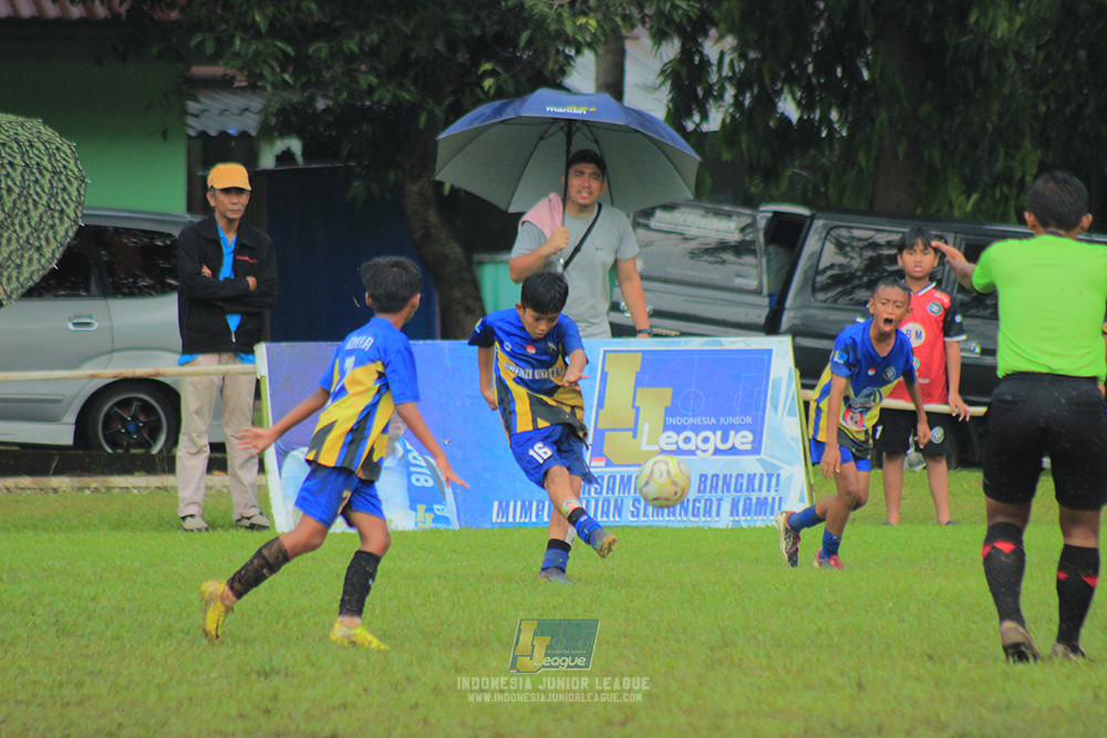 ijl big16 u10 021125 khenzi united vs dream soccer skill