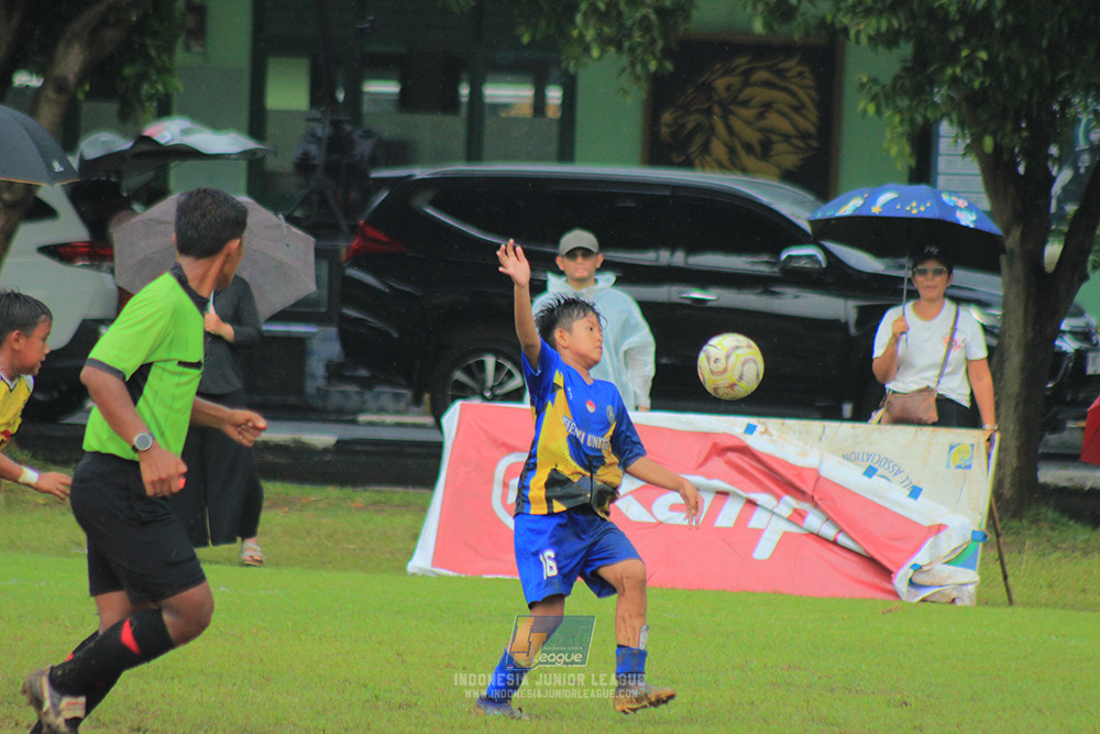 ijl big16 u10 021125 khenzi united vs dream soccer skill