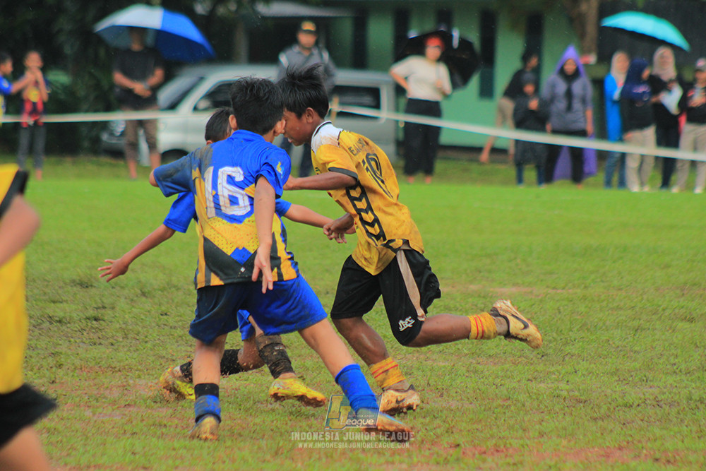 ijl big16 u10 021125 khenzi united vs dream soccer skill