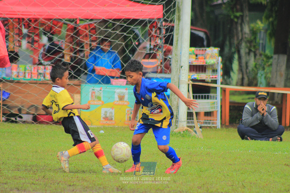 ijl big16 u10 021125 khenzi united vs dream soccer skill