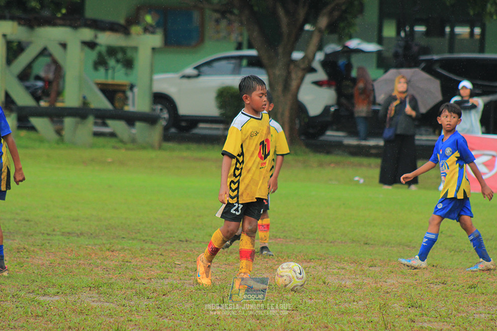 ijl big16 u10 021125 khenzi united vs dream soccer skill