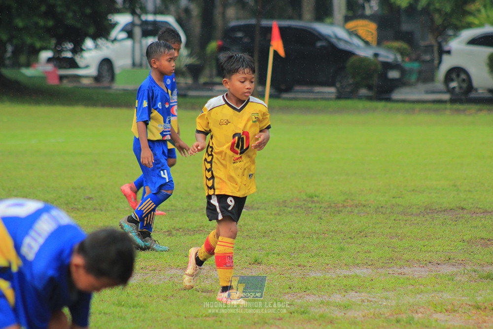 ijl big16 u10 021125 khenzi united vs dream soccer skill