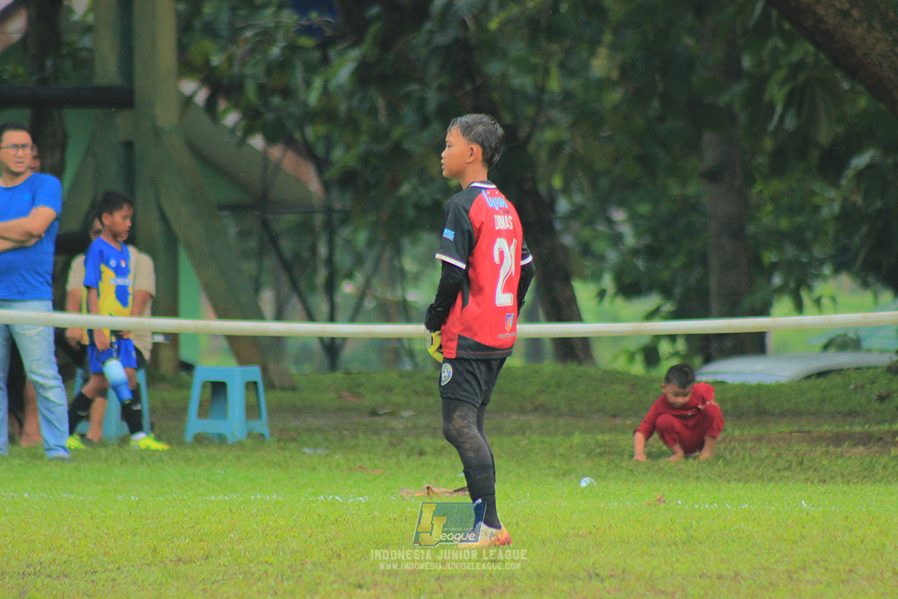 ijl big16 u10 021125 khenzi united vs dream soccer skill