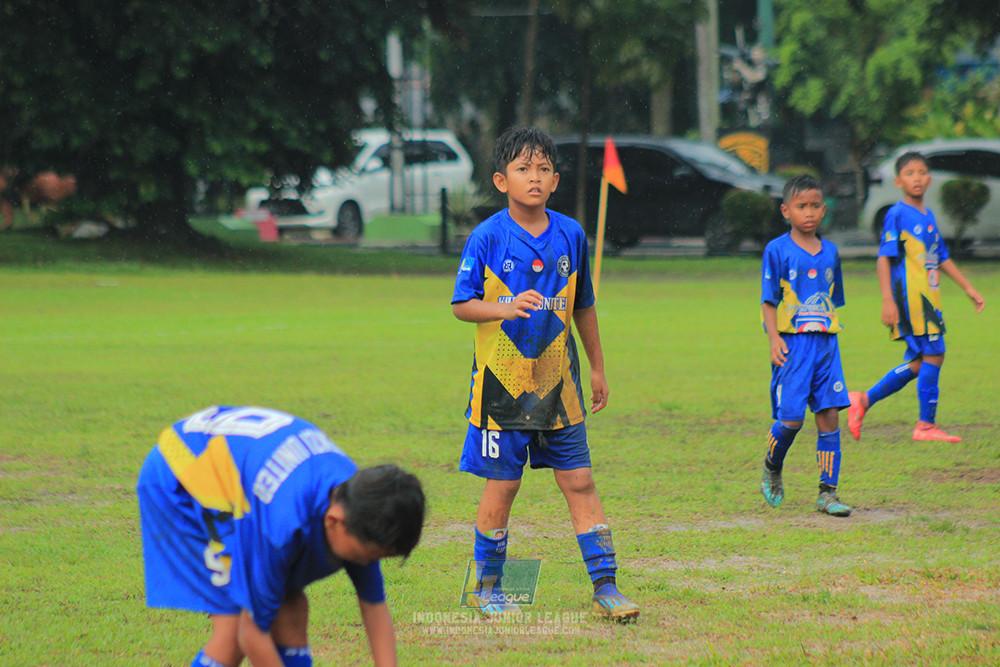 ijl big16 u10 021125 khenzi united vs dream soccer skill