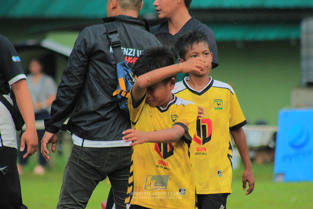 ijl big16 u10 021125 khenzi united vs dream soccer skill