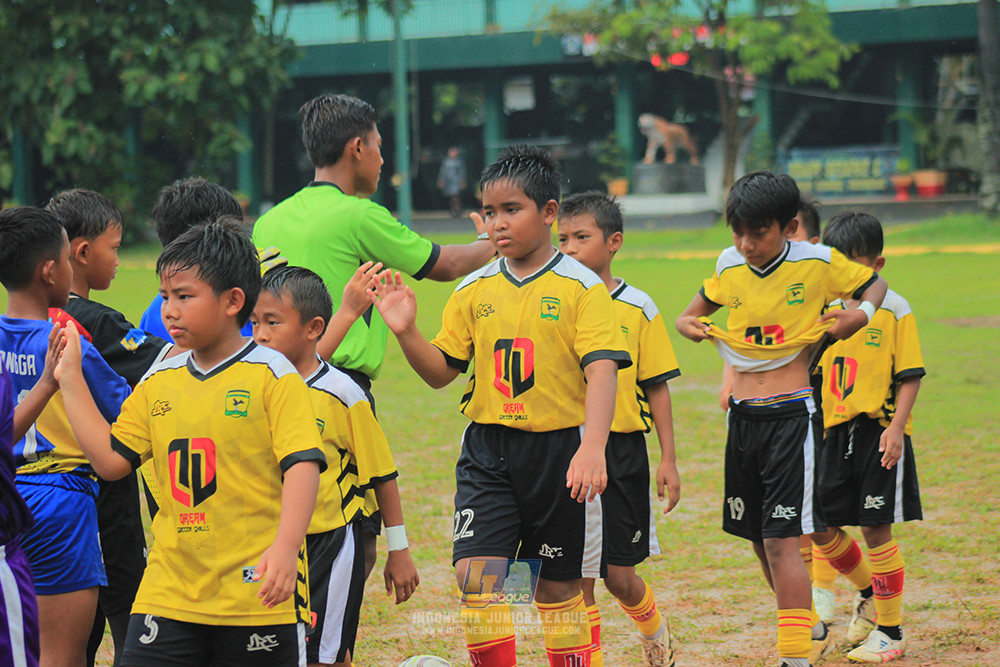 ijl big16 u10 021125 khenzi united vs dream soccer skill