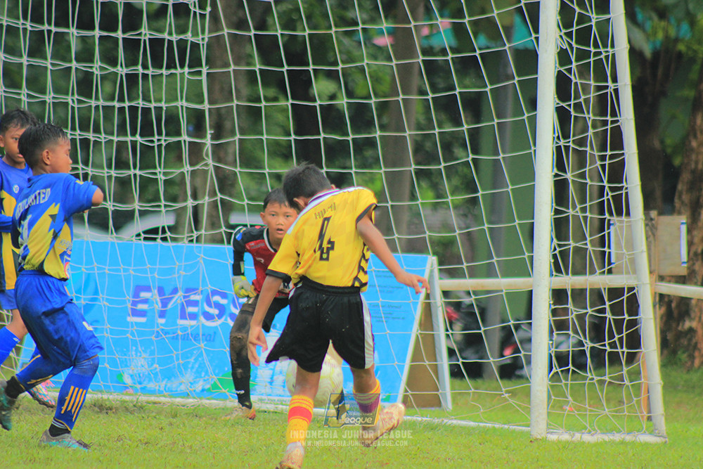 ijl big16 u10 021125 khenzi united vs dream soccer skill