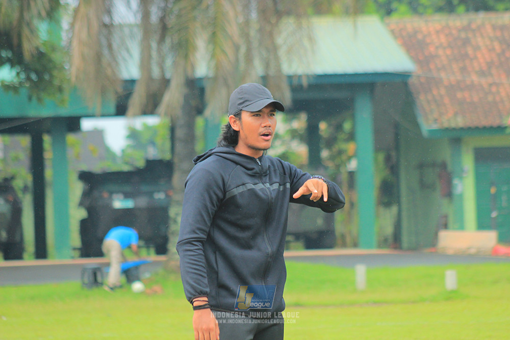 ijl big16 u10 021125 khenzi united vs dream soccer skill