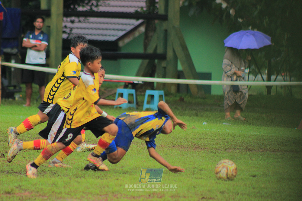 ijl big16 u10 021125 khenzi united vs dream soccer skill