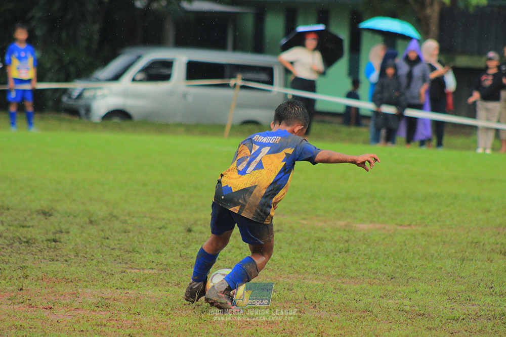 ijl big16 u10 021125 khenzi united vs dream soccer skill
