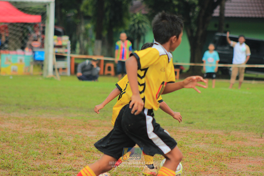 ijl big16 u10 021125 khenzi united vs dream soccer skill