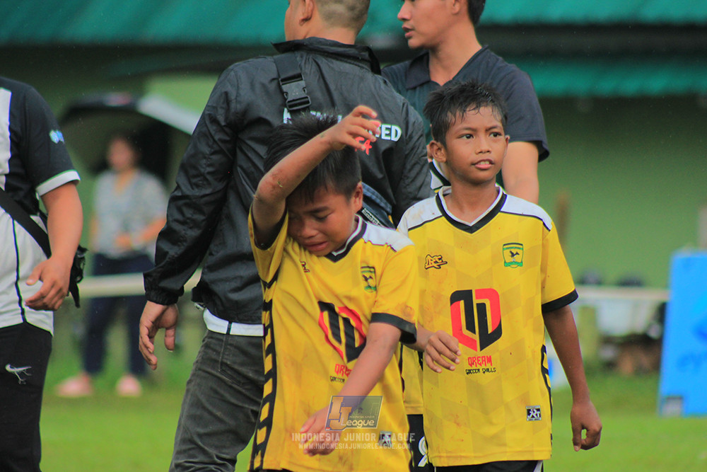 ijl big16 u10 021125 khenzi united vs dream soccer skill