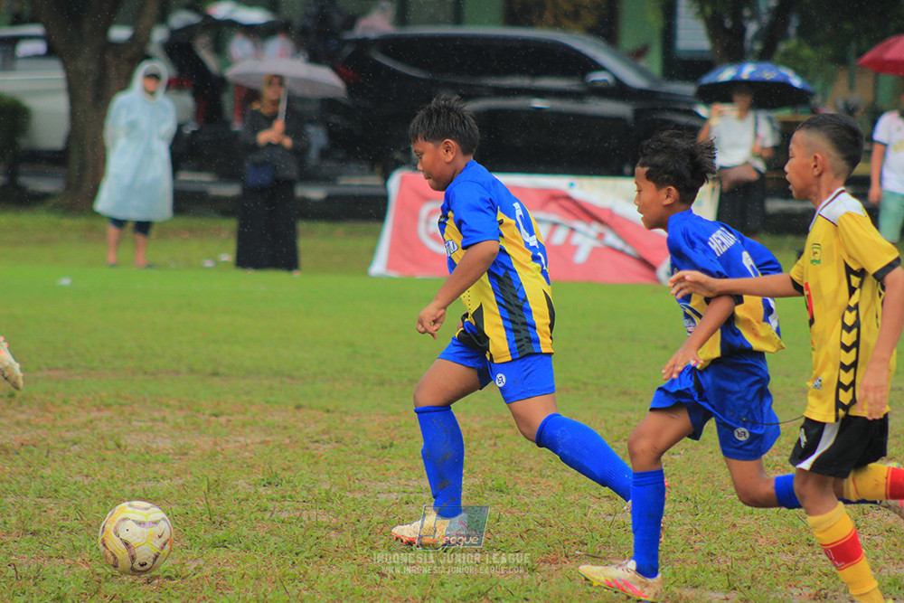 ijl big16 u10 021125 khenzi united vs dream soccer skill