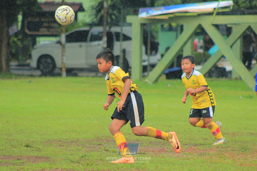 ijl big16 u10 021125 khenzi united vs dream soccer skill