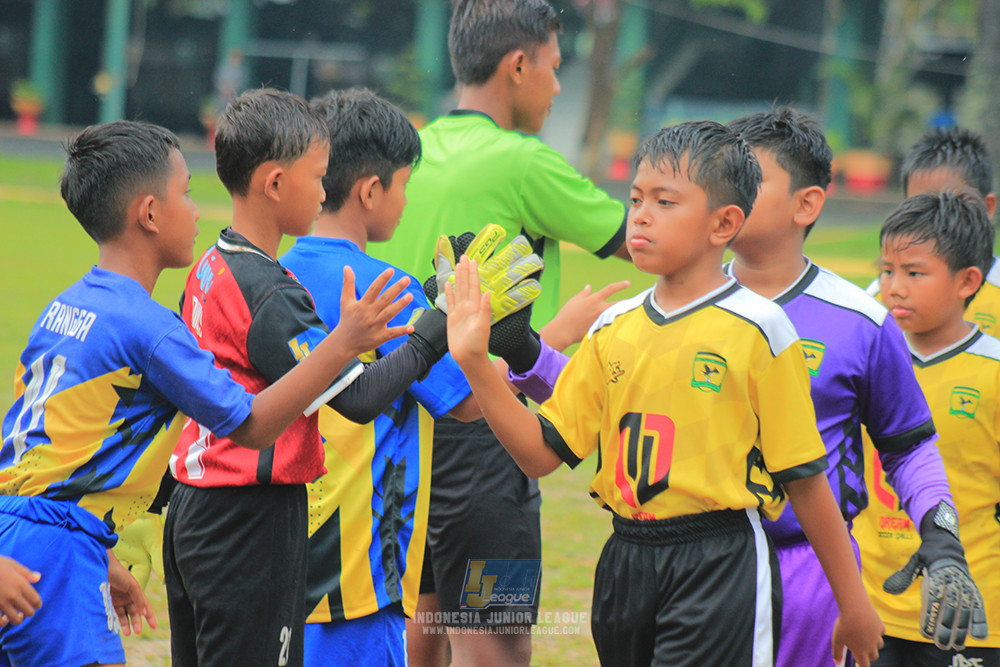 ijl big16 u10 021125 khenzi united vs dream soccer skill