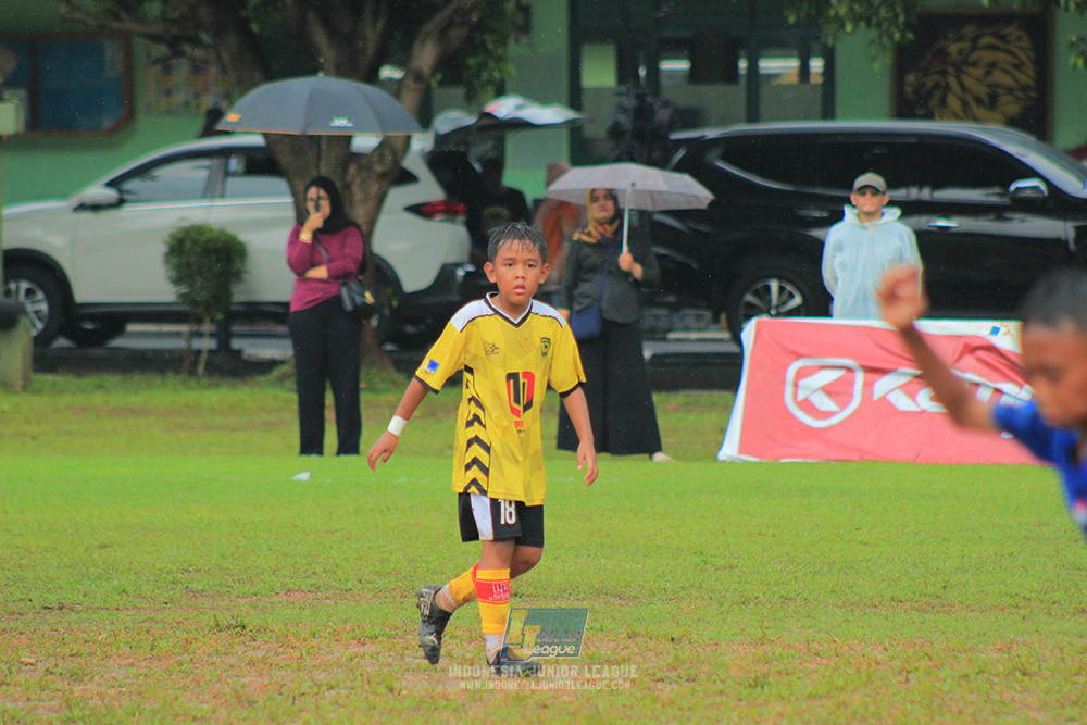 ijl big16 u10 021125 khenzi united vs dream soccer skill