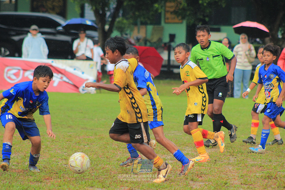 ijl big16 u10 021125 khenzi united vs dream soccer skill