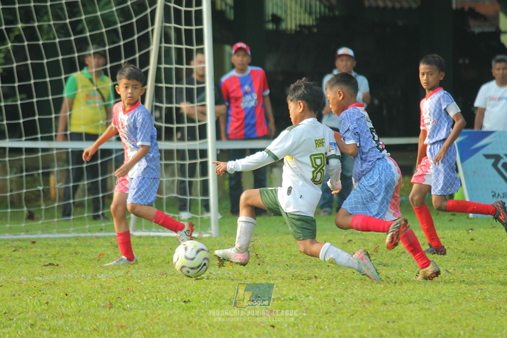 ijl big16 u10 021125 maesa pararaider white vs endang witarsa fc