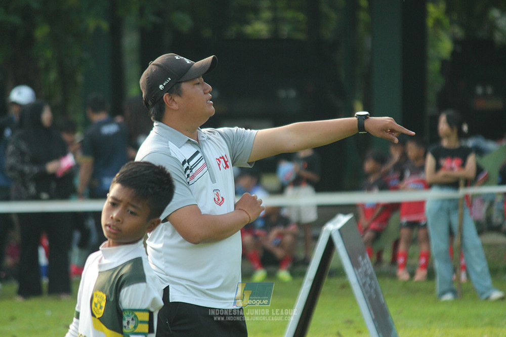 ijl big16 u10 021125 maesa pararaider white vs endang witarsa fc