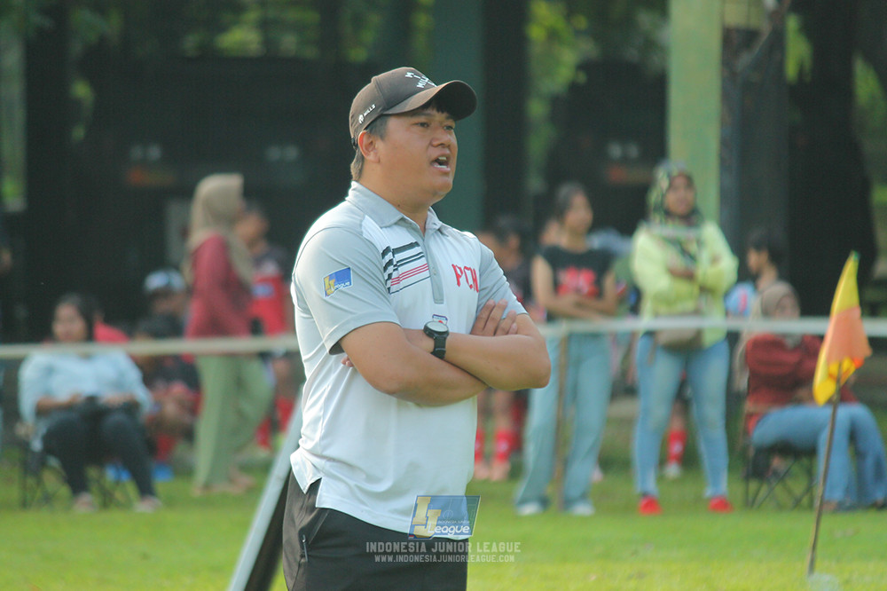 ijl big16 u10 021125 maesa pararaider white vs endang witarsa fc