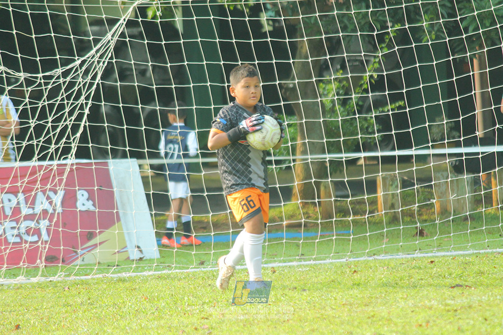 ijl big16 u10 021125 maesa pararaider white vs endang witarsa fc
