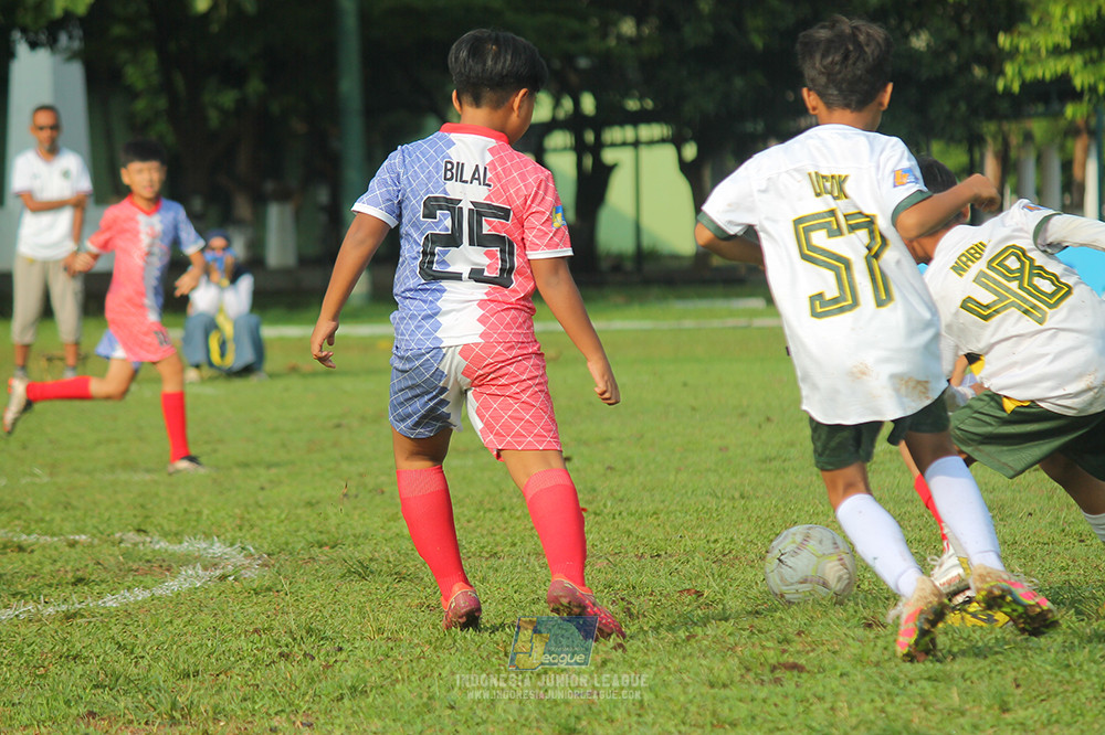 ijl big16 u10 021125 maesa pararaider white vs endang witarsa fc