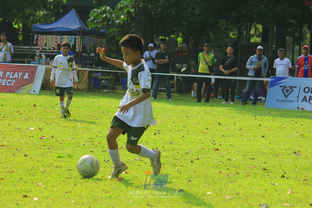 ijl big16 u10 021125 maesa pararaider white vs endang witarsa fc