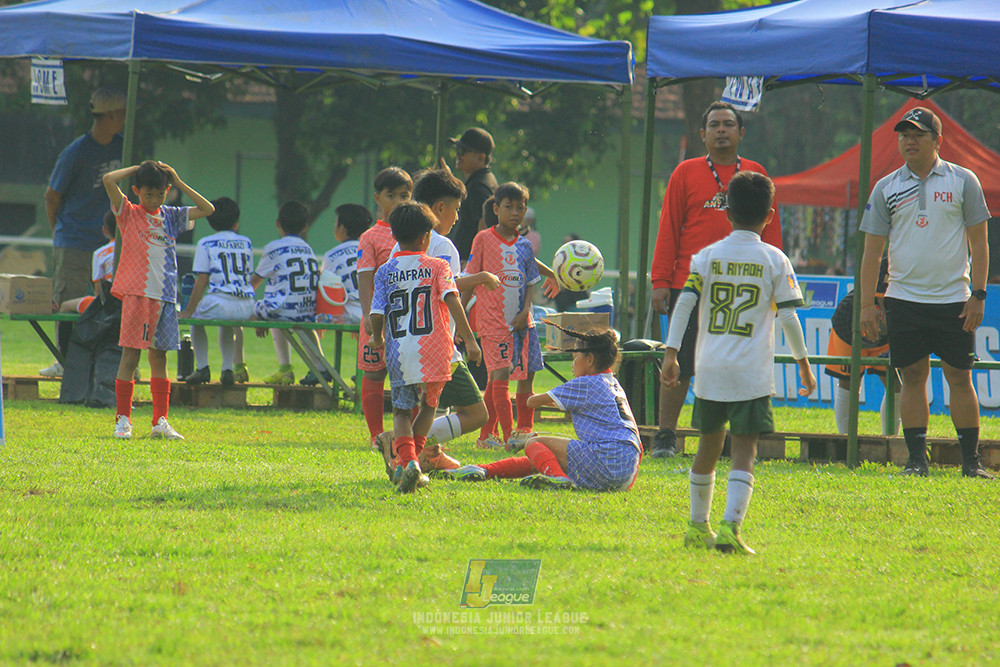 ijl big16 u10 021125 maesa pararaider white vs endang witarsa fc