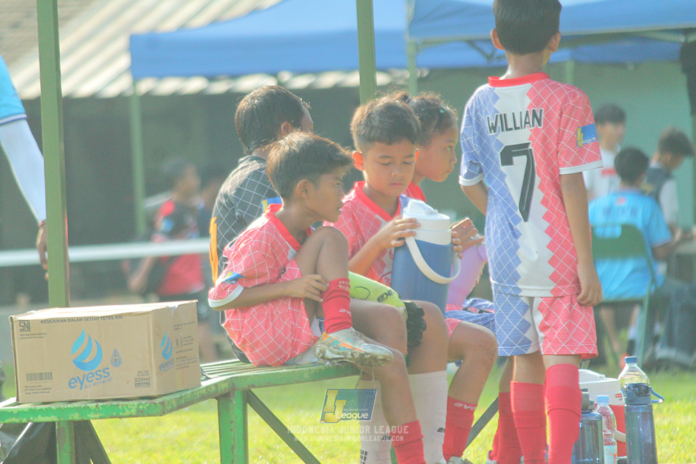 ijl big16 u10 021125 maesa pararaider white vs endang witarsa fc