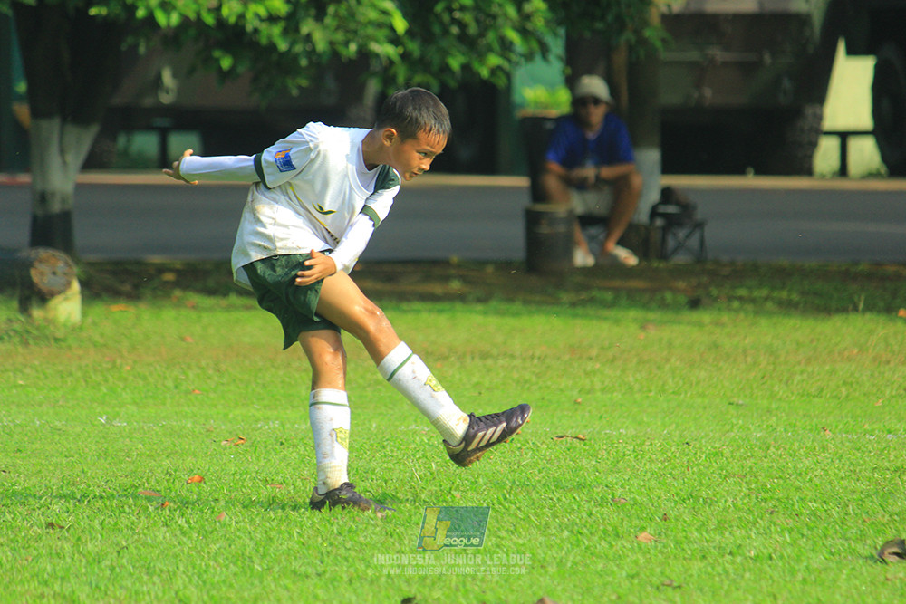 ijl big16 u10 021125 maesa pararaider white vs endang witarsa fc