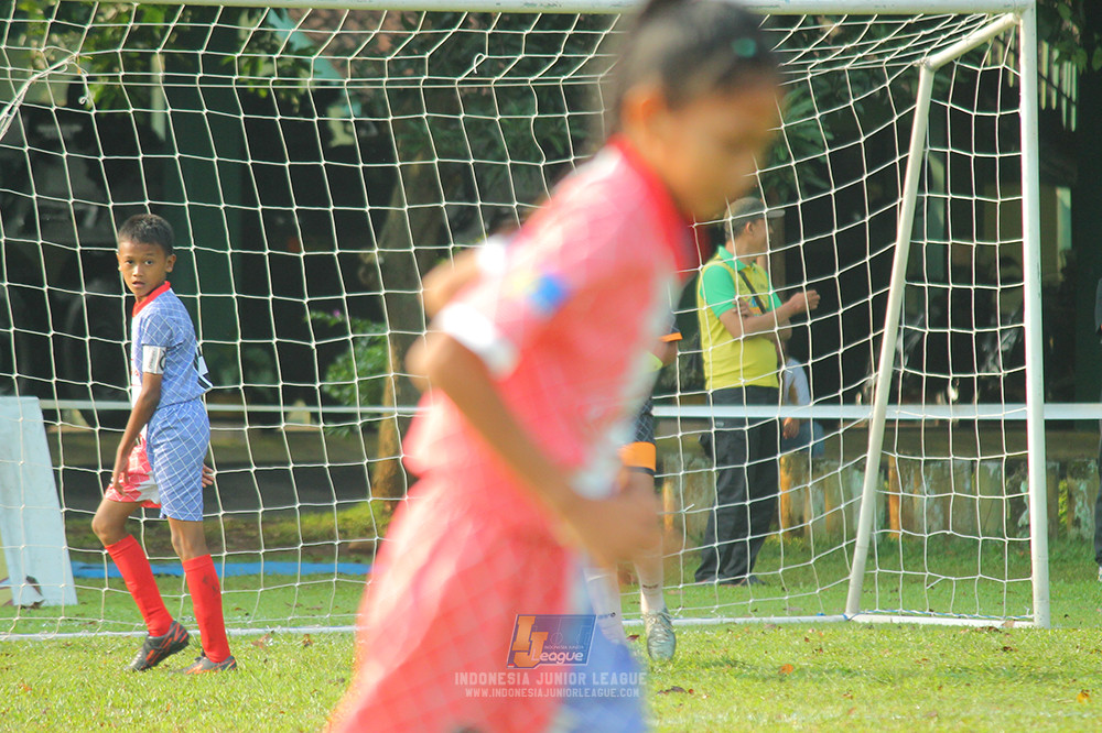 ijl big16 u10 021125 maesa pararaider white vs endang witarsa fc