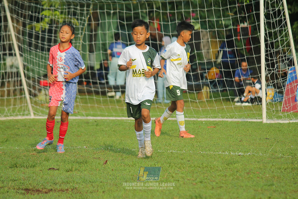 ijl big16 u10 021125 maesa pararaider white vs endang witarsa fc