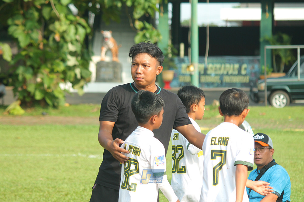 ijl big16 u10 021125 maesa pararaider white vs endang witarsa fc