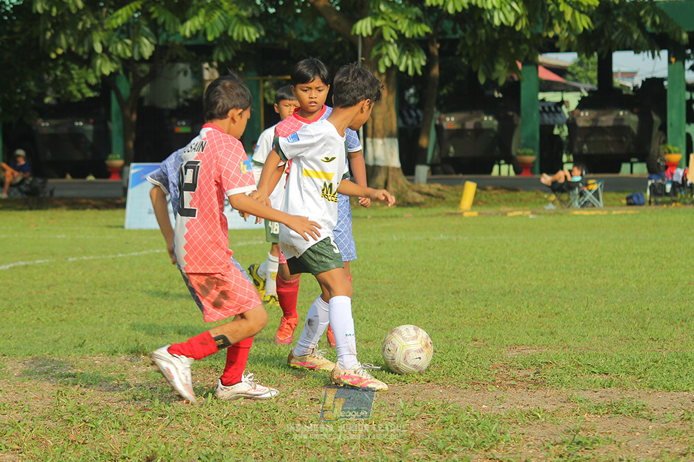 ijl big16 u10 021125 maesa pararaider white vs endang witarsa fc
