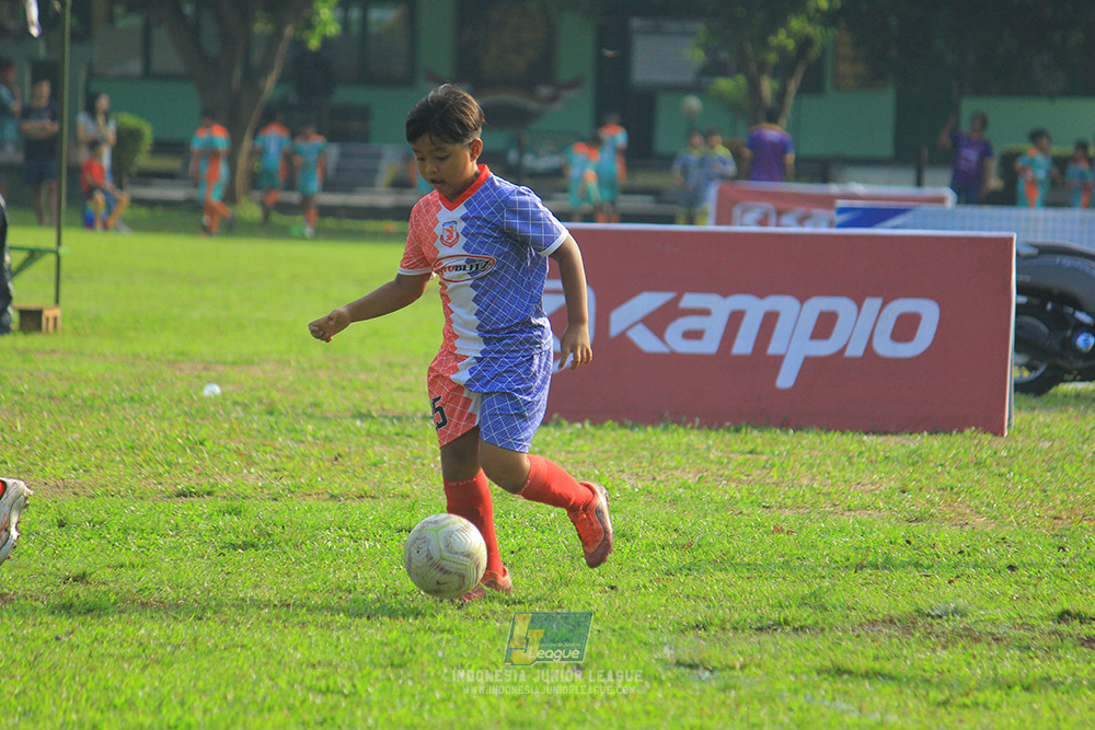 ijl big16 u10 021125 maesa pararaider white vs endang witarsa fc