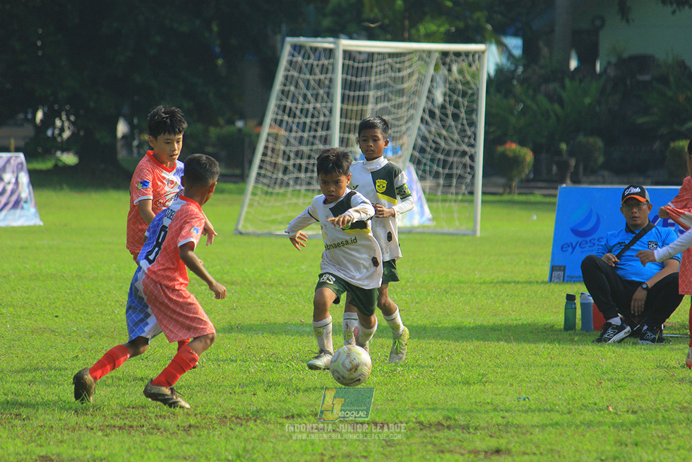 ijl big16 u10 021125 maesa pararaider white vs endang witarsa fc