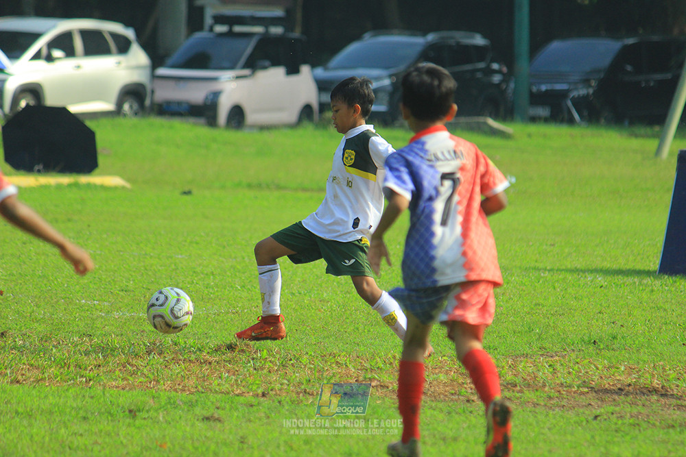 ijl big16 u10 021125 maesa pararaider white vs endang witarsa fc