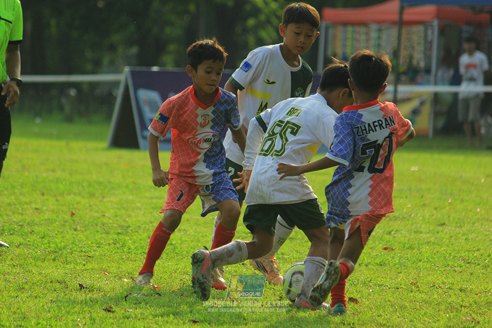 ijl big16 u10 021125 maesa pararaider white vs endang witarsa fc