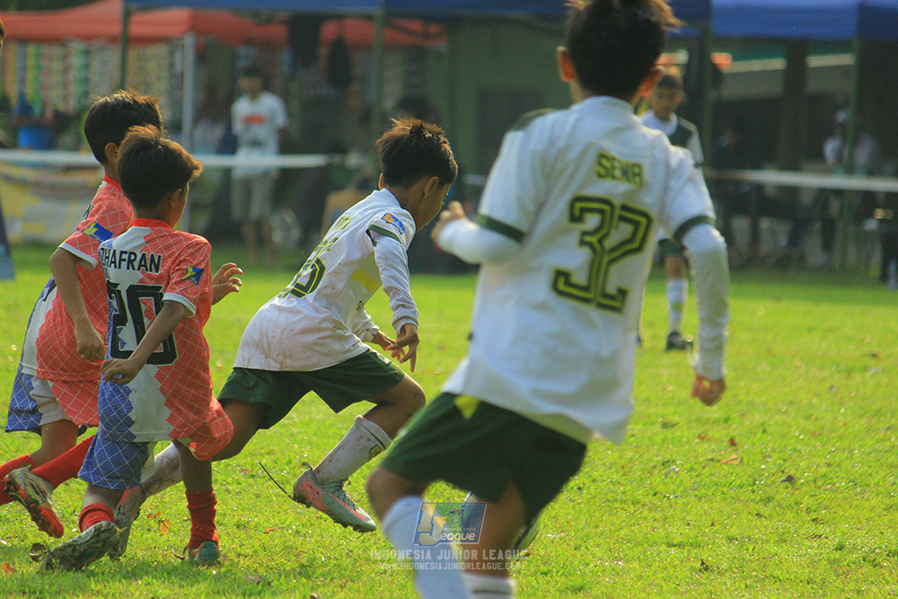 ijl big16 u10 021125 maesa pararaider white vs endang witarsa fc