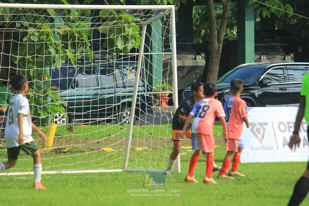 ijl big16 u10 021125 maesa pararaider white vs endang witarsa fc