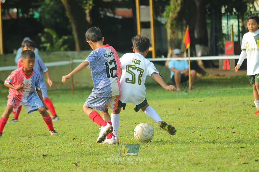 ijl big16 u10 021125 maesa pararaider white vs endang witarsa fc