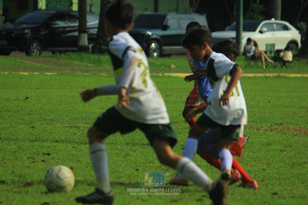 ijl big16 u10 021125 maesa pararaider white vs endang witarsa fc